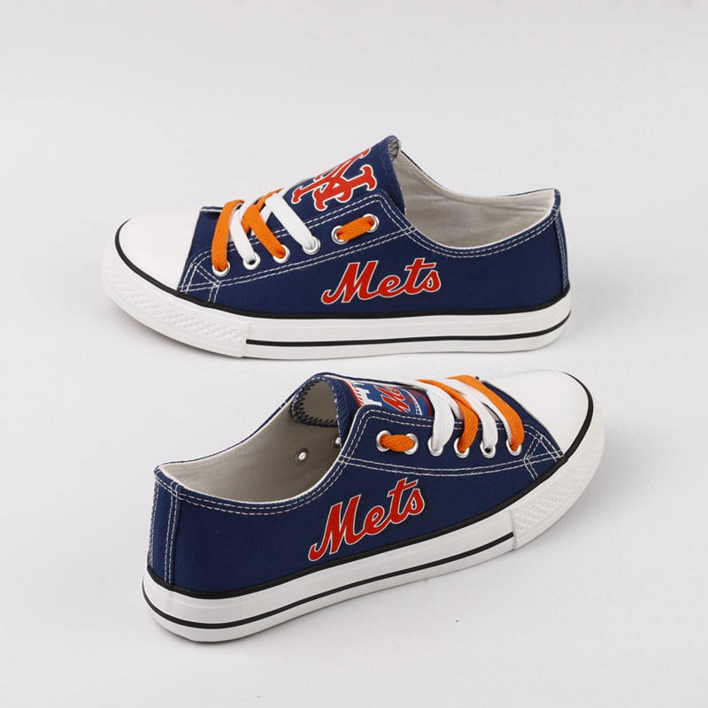 Women and Youth MLB New York Mets Repeat Print Low Top Sneakers